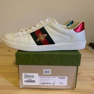 SZ 10 mens gucci shoes only worn once. Bought at Nordstrom!